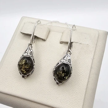 Сережки серебряные с зеленым янтарем 3,36 г