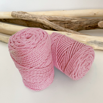 Шнур кручений YarnArt macrame rope 3мм рожевий 250г (№762)