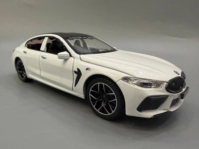 Машинка BMW M8 Авто Експерт металопластик 1:24 звук світло інерція Біла (1340-03)