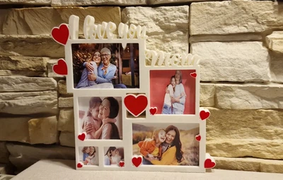 Фоторамка-колаж для мами з написом 'I love you Mom' та сердечками. Aivory