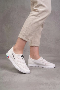 Сліпони жіночі Fashion білі 351100_38 (24.5 см)