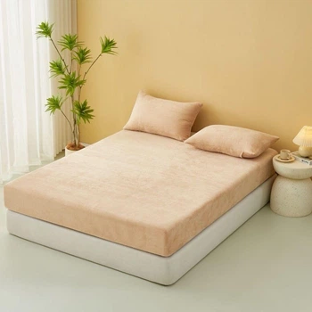 Набор велюровая простынь на резинке Mallory Home 180*200 + 25см и 2 наволочки 50*70 см Кремовая