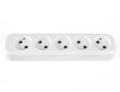 Колодка Titanum, White, 5 розеток, без заземлення, 10A, IP20 (TF-B510-W)