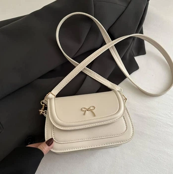 Сумка молочного цвета с бантиком красивая стильная сумочка mini bag aesthetic