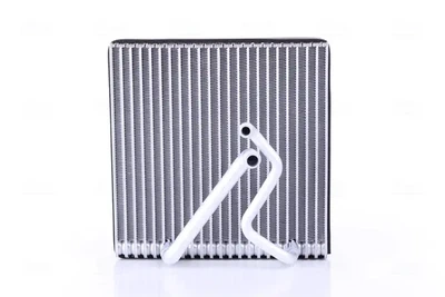 NISSENS VW Випарник Audi A3, Caddy III,IV, Golf V,VI, Passat, Tiguan, Touran, Skoda Octavia III 92163 Nissens (92163)