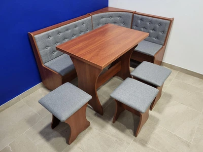 Кухонный уголок Семейный со столом и 3 табуретами 113,5х153,5 см Яблоня/Сильвер (KSTTT-Y-S)