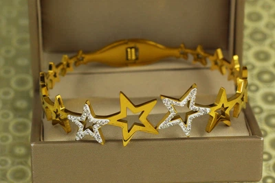 Браслет бэнгл Xuping Jewelry жесткий Crystal Star 60 мм на руку от 17 до 19 см лимонный
