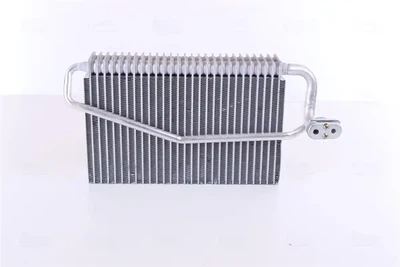 NISSENS DB Випарник W203, W463 02- 92245 Nissens (92245)
