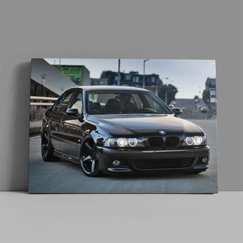 Интерьерная картина BMW E39, чёрный БМВ седан 5-й серии с тюнингом, 30×42 см (id1267)