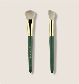 Кисточка для тонального крема и кремовой коррекции Davydenko Beauty, 27