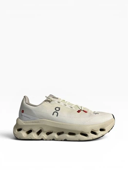 Жіночі кросівки повсякденні Running Cloudtilt Sand Cream 37 (23,5 см) Бежевий