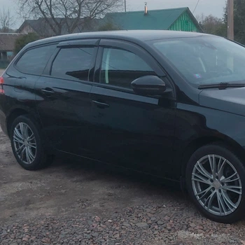 Дефлекторы окон VL-Tuning на Peugeot 308 II 13- универсал (накладные)