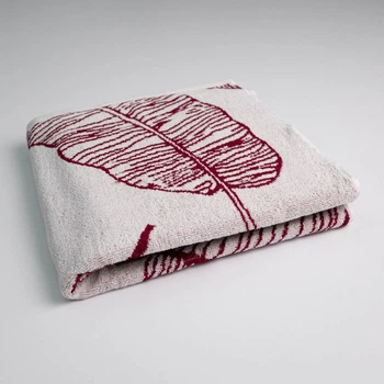 Полотенце махровое для душа с рисунком перо GM Textile 70х140см 400г/м2 (Красный)