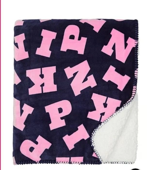 Плед Victoria's Secret cozy logo blanket