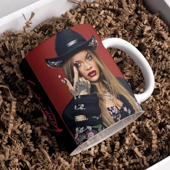 Чашка чорна хамелеон матова мультфільм Rihanna Ріанна 330 мл (РІ00269)