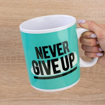 Кухоль Гігант Never give up 15х12,5 см 1 л кераміка 1PC1-2714