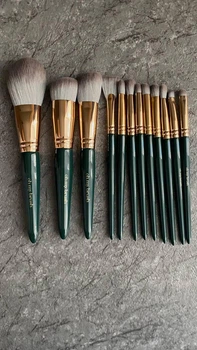 Набір пензлів oh_my_brush (12 шт.), зелений/кукурудзяне волокно