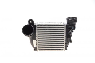 Радиатор интеркулера VW Golf/Bora/Skoda Octavia/Seat Leon 1.9TDI 00-10 30936 , NRF