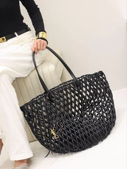 Жіноча сумка шоппер Saint Laurent Panier Medium Beaded Tote чорна плетена з дерев'яних намистин