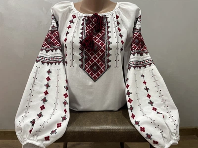 Стильна гуцульська вишиванка на білому домотканому полотні ручної роботи ж-32499999. S