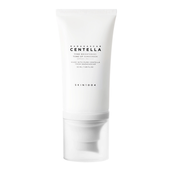 Солнцезащитный крем для выравнивания тона кожи SKIN1004 Madagascar Centella Tone Brightening Tone-up Sunscreen SPF50PA++++ 50 мл