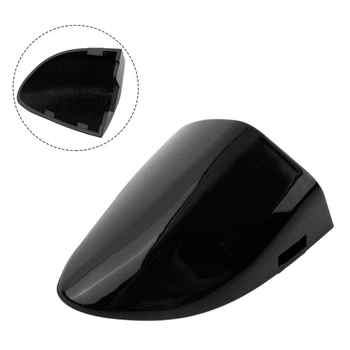 Заглушка ручки дверей Черная VW Passat B6 B7 CC правая 3C0837880