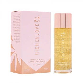 Масло для ванны с ароматом лаванды и меда HighOnLove Sensual Bath Oil 100 мл