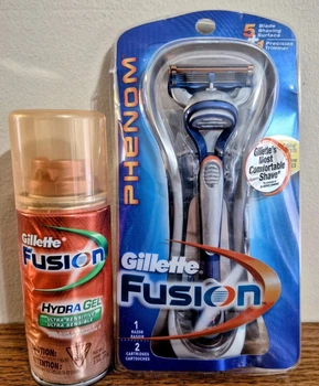 Мужской набор для бритья Gillette Fusion Power Phenom (станок 2 кассеты гель HydraGel 71 г)