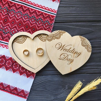 Весільна підставка для обручок "Wedding Day", скринька з кришкою, з дерева під замовлення (ПК0056)