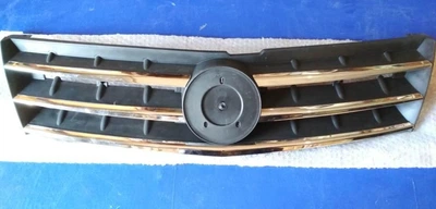Решетка радиатора Джили МК, Geely MK2 верхняя 1018006116