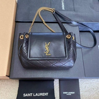 Женская кожаная сумка YSL Mini Nolita черного цвета с золотистой фурнитурой, через плечо, с цепочкой