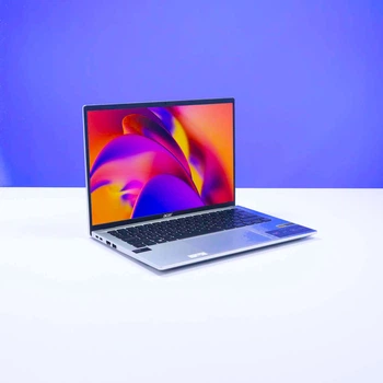 Ноутбук Acer Swift Go 14 SFG14-71 14.0" WQXGA+ 90 Гц OLED Intel Core Ultra 7 155H (2.5-4.5 ГГц) Intel ARC Graphics RAM 8 ГБ 128 ГБ SSD - Б/В