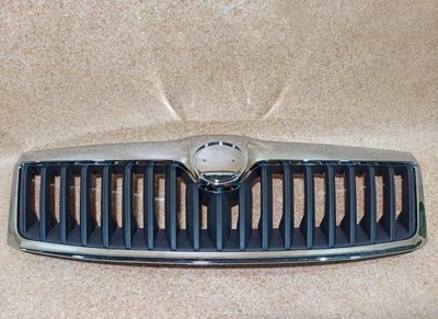 Решетка радиатора хром аналог 1Z0853651C Шкода (Skoda) Октавия А5 Скаут