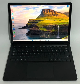 Ноутбук Microsoft Surface Laptop 4 1959 - 13.5" (2256x1504) IPS тачскрин / AMD Ryzen 7 4980U / 16gb / 256gb ssd / Windows 11 Pro, Б/у