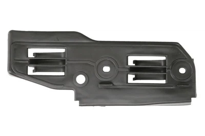 Кріплення бампера передн Лів VW PASSAT B5 FL 10.00-05.05 102301034421P BLIC BLIC 102301034421P Volkswagen Passat 3B0807183E
