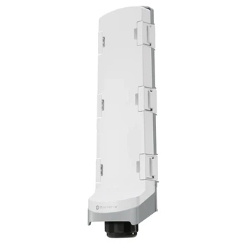 Коммутатор наружный MikroTik GPERx6 (CSS606-1G-2Gi-3S+OUT)
