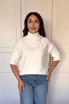 Светр INEDIT 10847 White ONE SIZE
