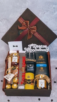 Мужской подарочный бокс на день рождения / Подарочный набор руководителю/ шефу/ любимому мужу/ другу/ куму