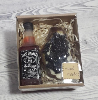 Подарочный набор сувенирного мыла Виски и бутерброд с черной икрой Мыло ручной работы