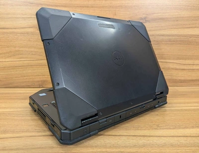 Защищенный ноутбук Dell Latitude 14 Rugged 5414 / 14" (1920x1080) IPS Touch / Intel Core i7-6600U (2 (4) ядра по 2.6 - 3.4 GHz) / 8 GB DDR4 / 240 GB SSD / Intel HD Graphics 520 / Fingerprint / WebCam / Windows 10 б/у + Подарок беспроводная мышь / USB