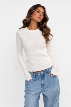 Светр жіночий однотонний молочного кольору Fashion розмір 44-48 (217040)