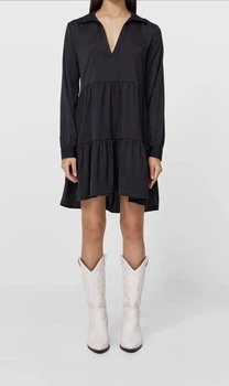 Сукня коротка ярусна вільного крою чорна Stradivarius розмір M