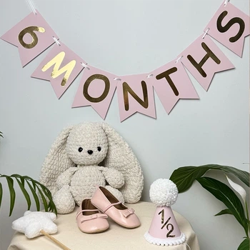 Набір на пів рочку ковпачок та розтяжка "6 months", рожевий із золотим написом