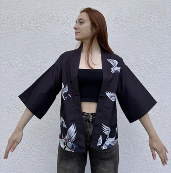 Накидка з японським принтом «Граційні журавлі» One size чорний (50r030)
