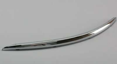 Накладка решітки бампера Volkswagen Jetta 5/Golf 2005-2010, ліва, з хромованим молдингом, AVTM, 1K0807243A2ZZ, 189544933