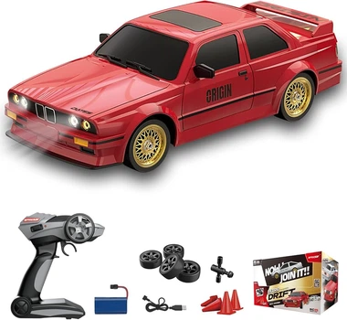 Радиоуправляемая Дрифт-машина BMW E30 RC Дрифт-кар 1:16 30 км/ч 4WD, 2 режима скорости, резиновые шины, 4 дорожных конуса с полным приводом + сменные шины