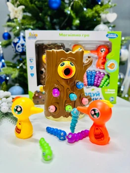 Магнитная игра "Накорми дятлика"