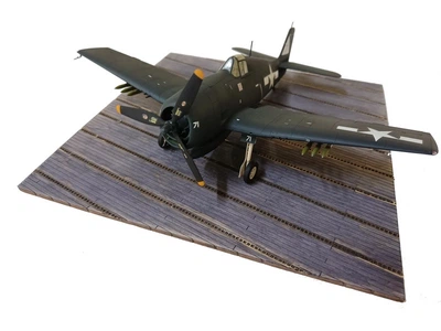 Палуба американського авіаносця часів WWII в масштабі 1/72 LMG MAM-01