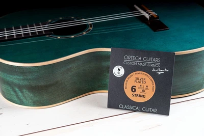 Струны для классической гитары Ortega Custom Authentic Regular Nylon NYA-44H Hard Tension, 28-44