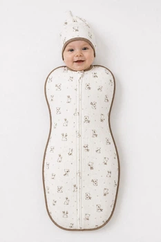 Євро-пелюшка з шапкою в рубчик Babykroha з Зайчиком біла BABYKROHA 56 см (54936)